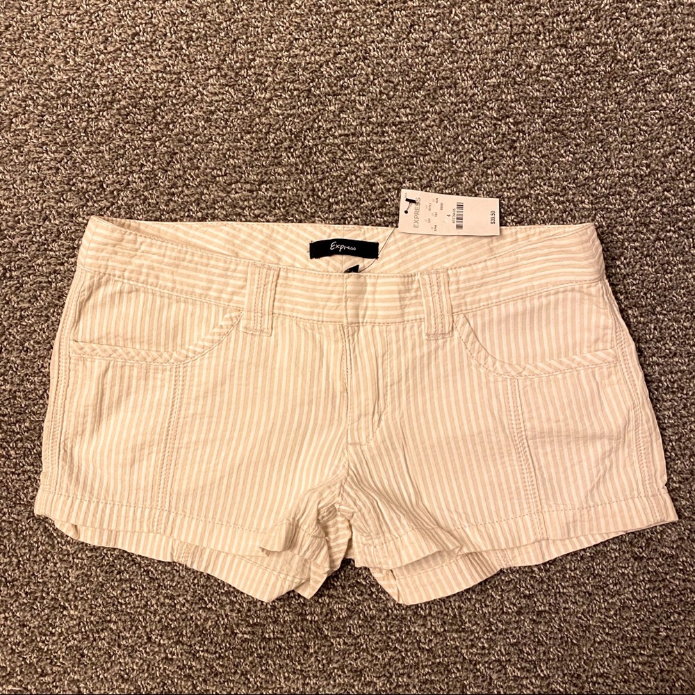Express Shorts Stripe